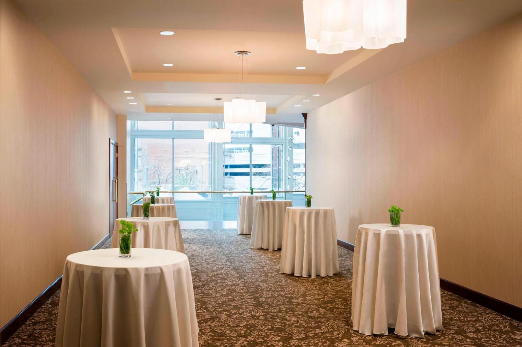 Hotel The Westin Pittsburgh Esterno foto